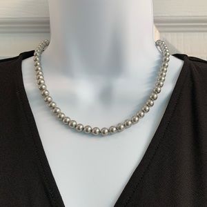 Gray Pearl necklace and bracelet